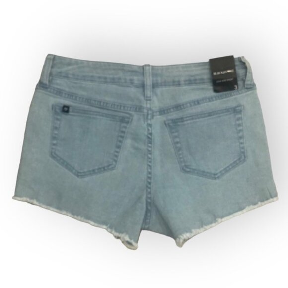 NWT Hot Topics BlackHeart Jean Shorts - Picture 2 of 14